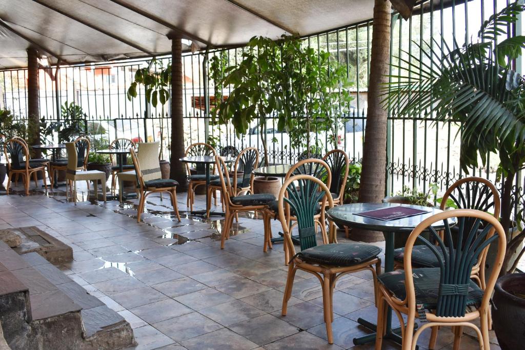 Restaurace v ubytování Plus254 Hotel