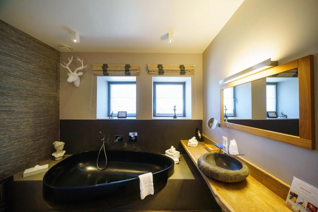 Koupelna v ubytování Hotel Saint-Amour