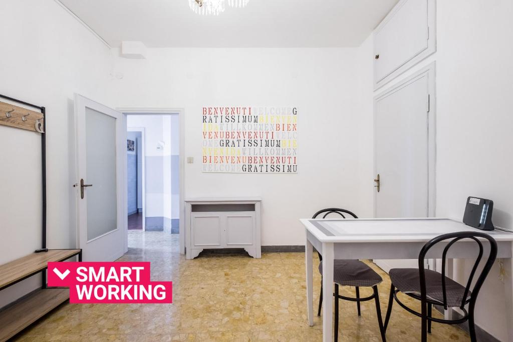 Quiet and Cozy Urban Apartment by Wonderful Italy - Three-Bedroom Apartment
