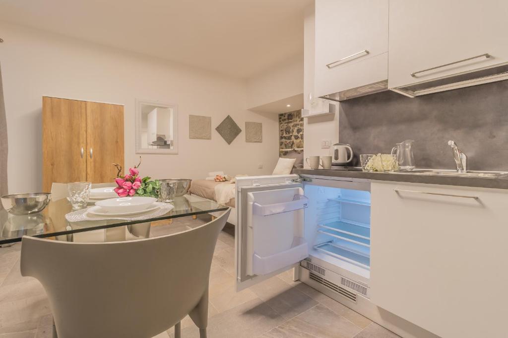 Casa Camelia Varenna - Departamento