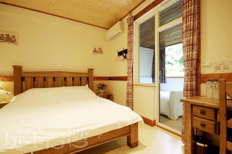Taomilu B&B - Quadruple Room With Mountain View