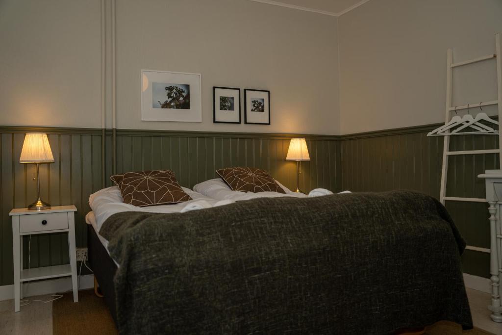 Postel nebo postele na pokoji v ubytování Svabesholms Kungsgårds B&B och Pensionat Stenshuvud