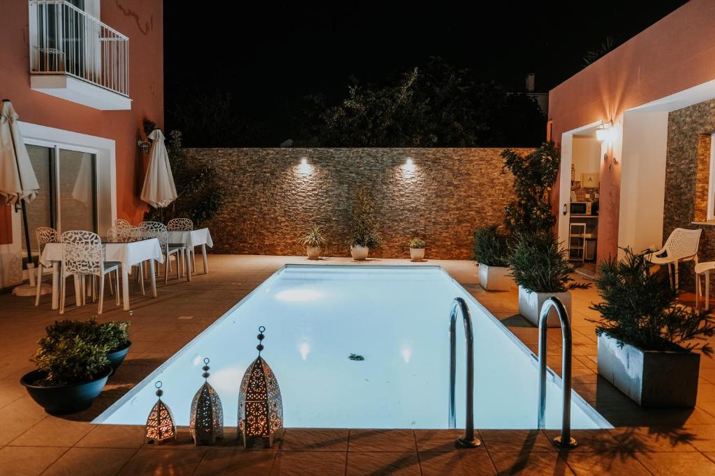 Swimmingpoolen hos eller tæt på Casa Morgados - Grândola Guesthouse