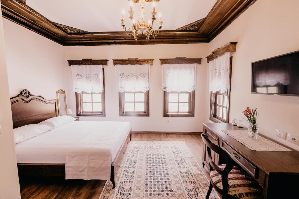 Beratino Hotel - Image 11