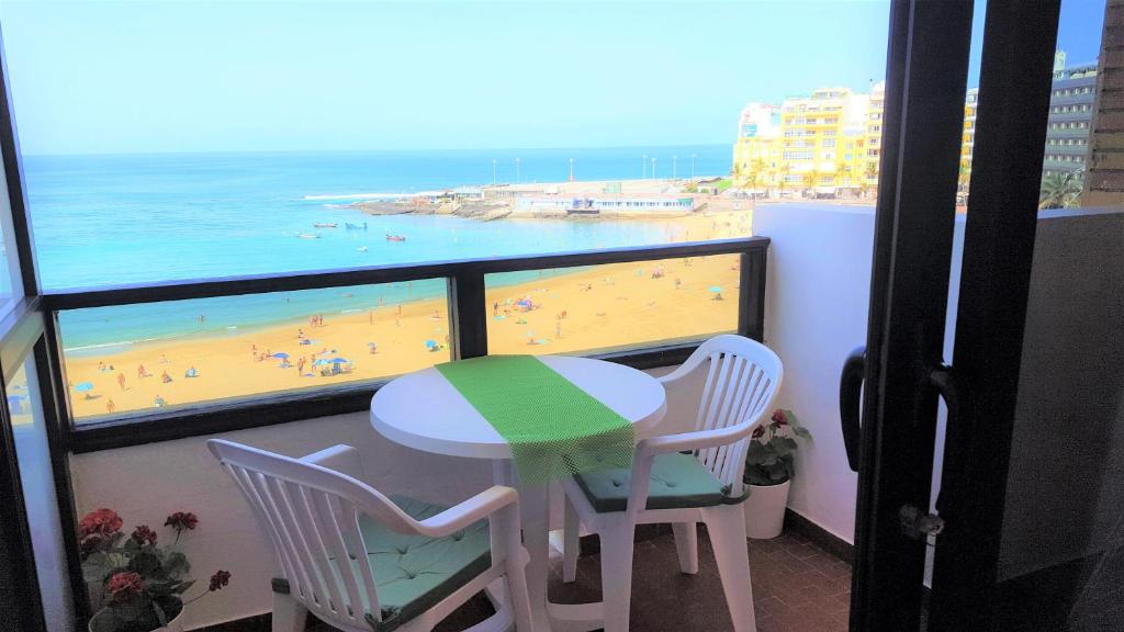 A general sea view or a sea view taken from Az apartmant