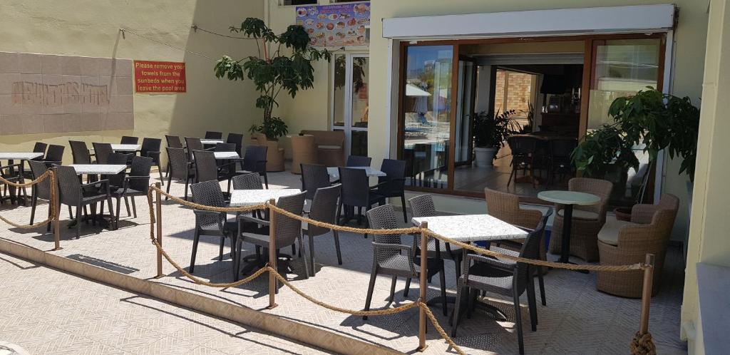 Restaurace v ubytování Alexandros Hotel