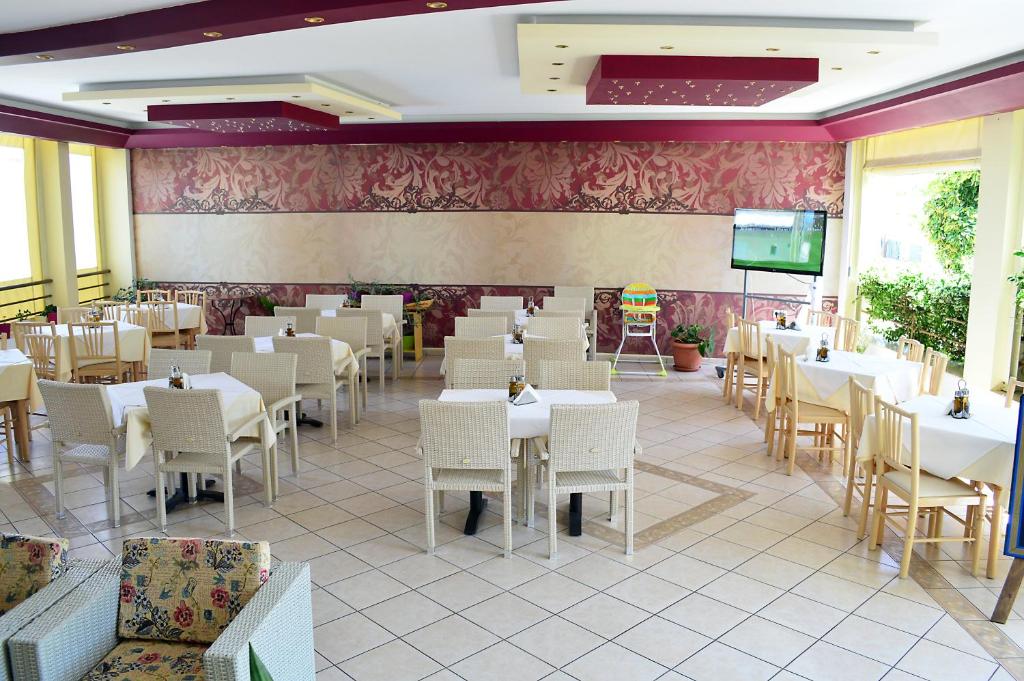 Restaurace v ubytování Alexandros Hotel