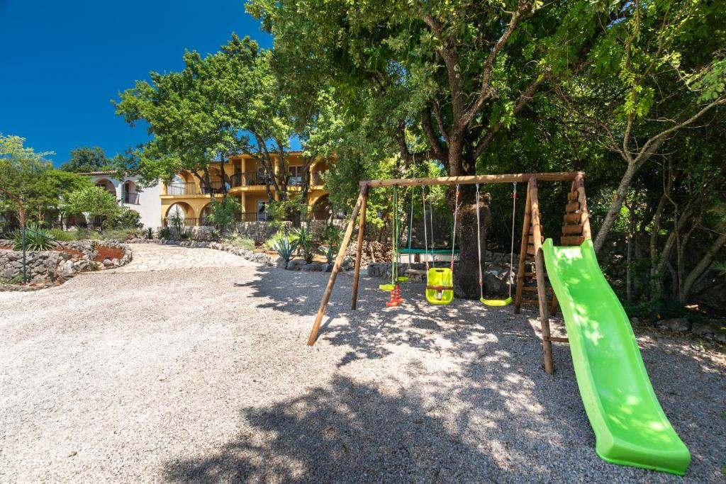 Herní místnost nebo prostor pro děti v ubytování Lotus Resort by El-Pi Tours