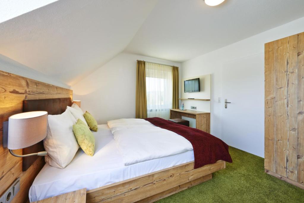 Kreuz-Post Hotel-Restaurant-SPA - Habitación Doble Estándar