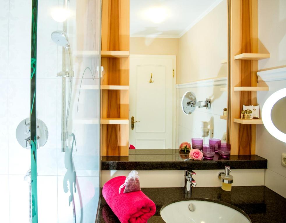 Koupelna v ubytování Hotel St. Florian