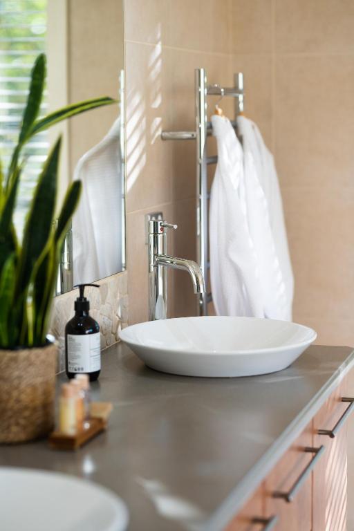 Emerald Ridge - Chambre Royale Avec Salle De Bain Spa