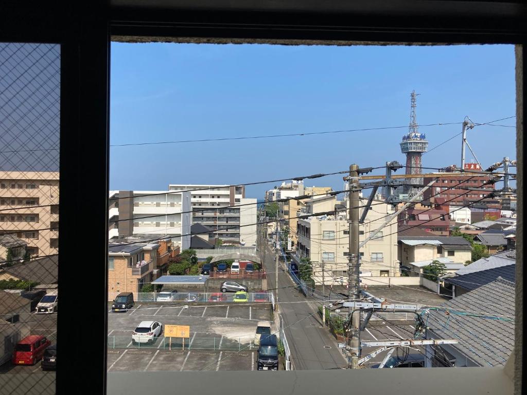 Nespecifikovaný výhled na destinaci Beppu nebo výhled na město při pohledu z penzionu