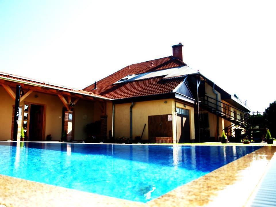 Patkószeg Vendégház 7523 Kaposfő, Dózsa Gy. u. 11. kép - 1