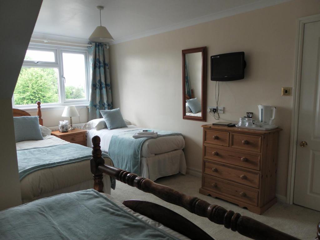 The Aidan Guest House - Chambre Familiale Avec Douche