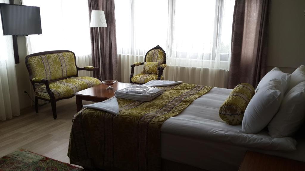 Posezení v ubytování Tashkonak Studio Suites