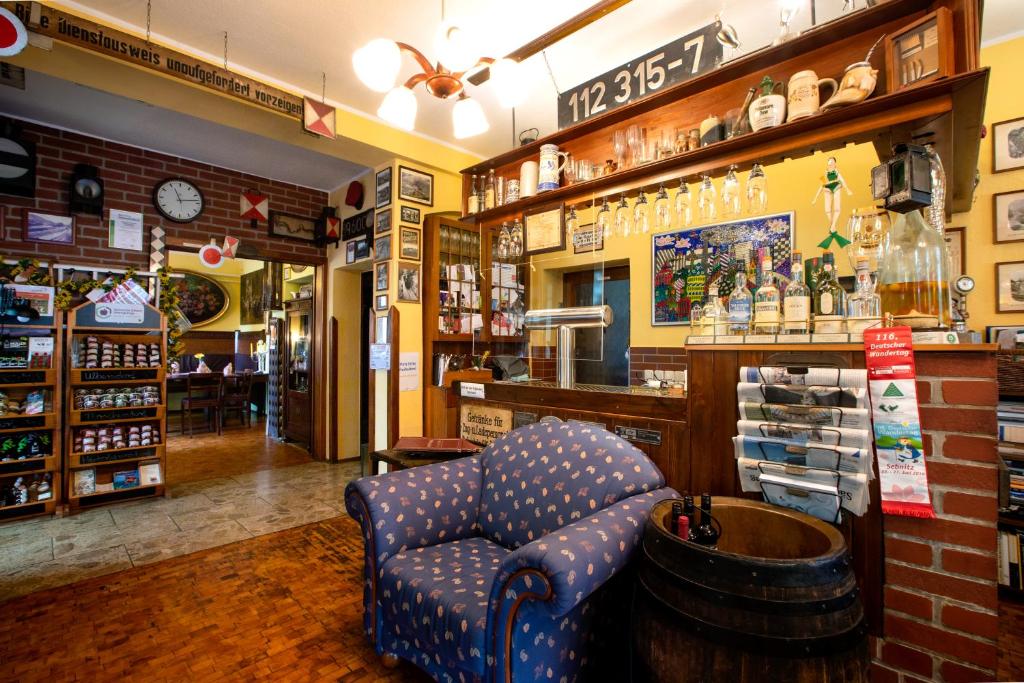 Lounge nebo bar v ubytování Hotel Brückenschänke