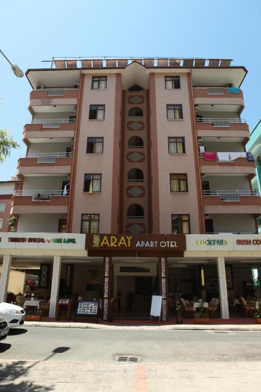 Budova, kde se aparthotel nachází