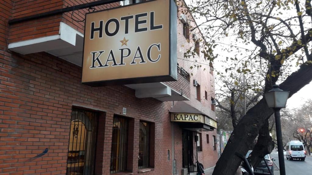 Gallery image of HOTEL KAPAC in Mendoza