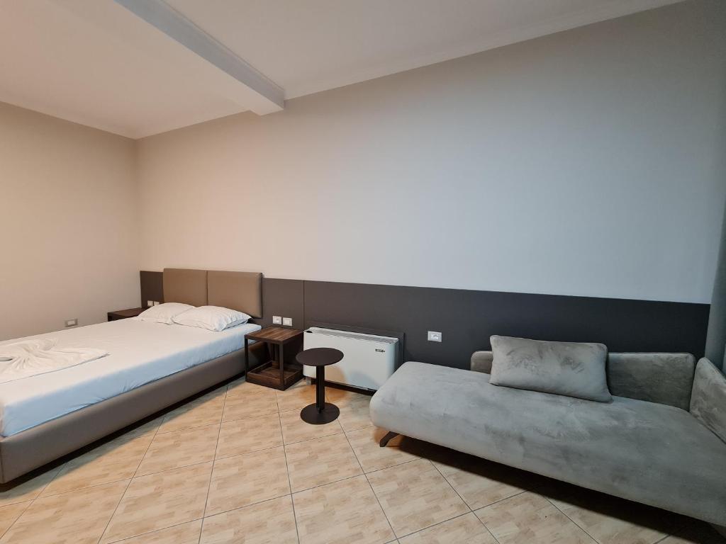 Regina Garden Vlore - Image 2