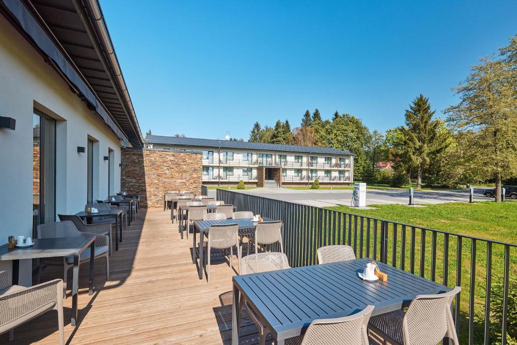 Budova, kde se aparthotel nachází