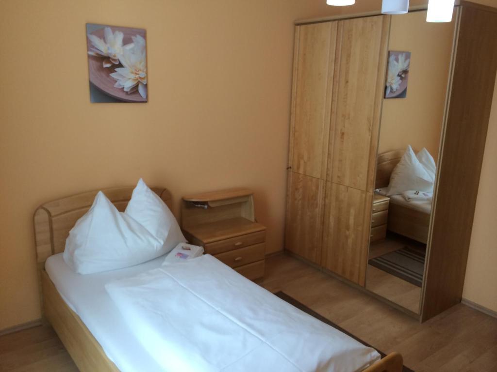 Postel nebo postele na pokoji v ubytování Feldkirchnerhof