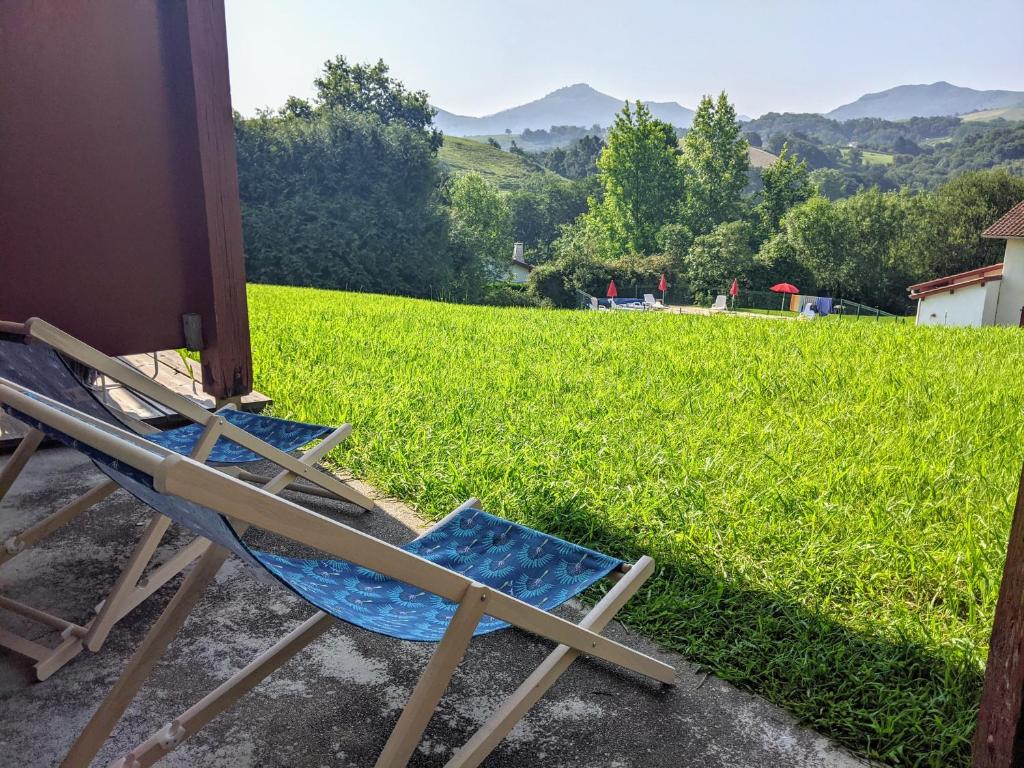 Nespecifikovaný výhled na hory nebo výhled na hory při pohledu z apartmánu