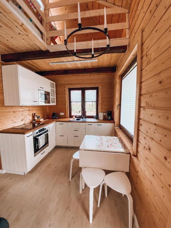 Luksusowe całoroczne domki z widokiem Janowiec, Kazimierz Dolny - Maison D'une Chambre