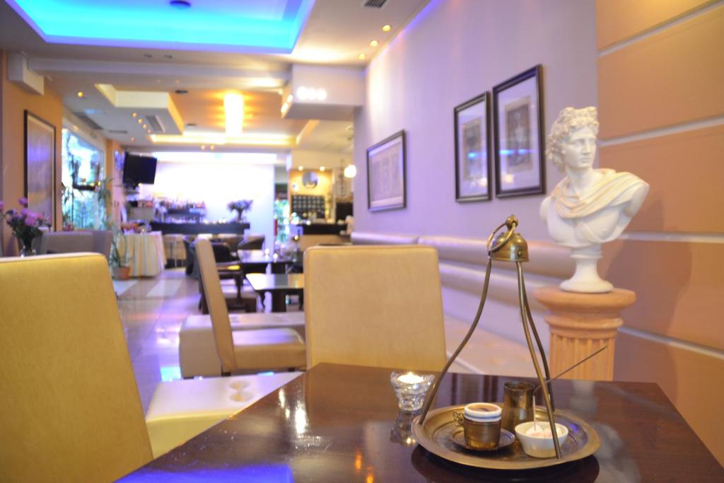 Posedenie v ubytovaní Hotel Ilion