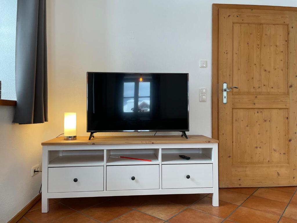 TV a/nebo společenská místnost v ubytování Bergien