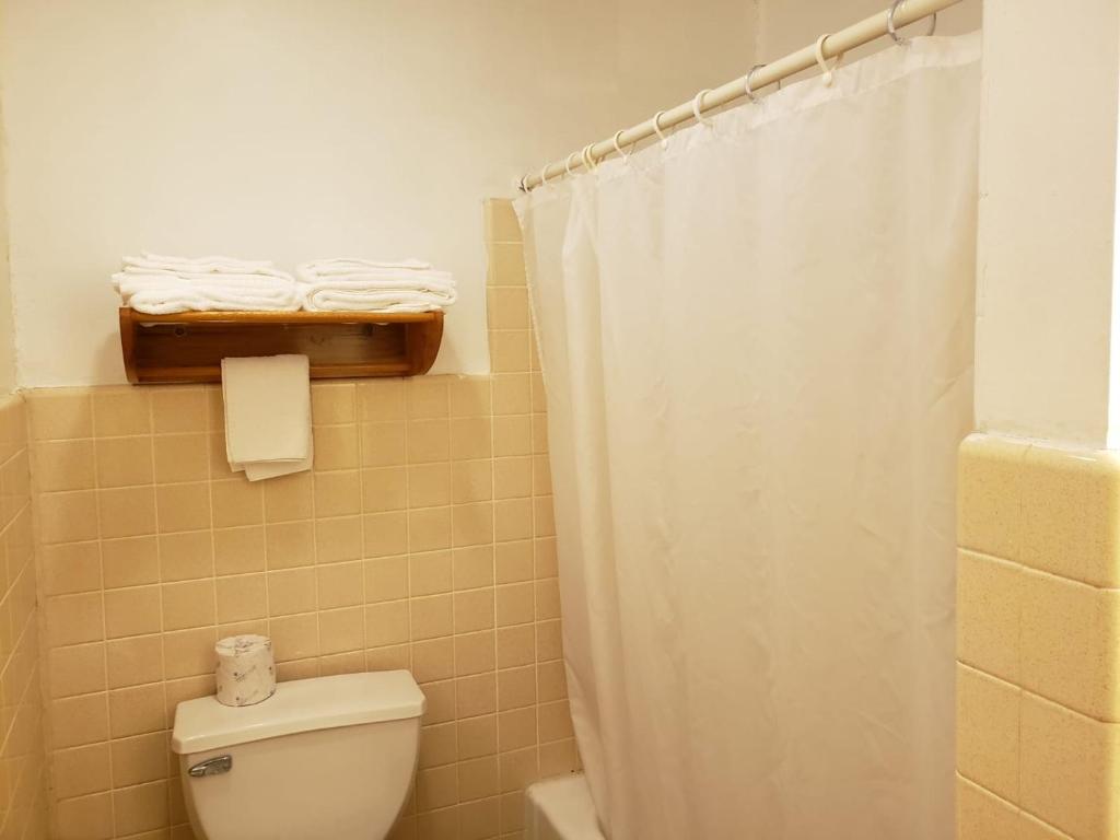 Spinning Wheel Motel - Chambre Double Avec 2 Lits Doubles