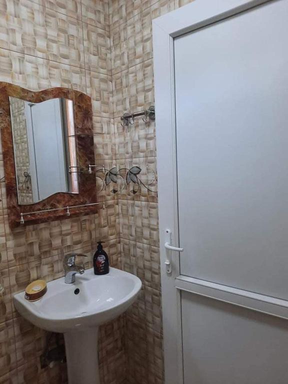 Koupelna v ubytování Guesthouse Kurdiani in Mestia