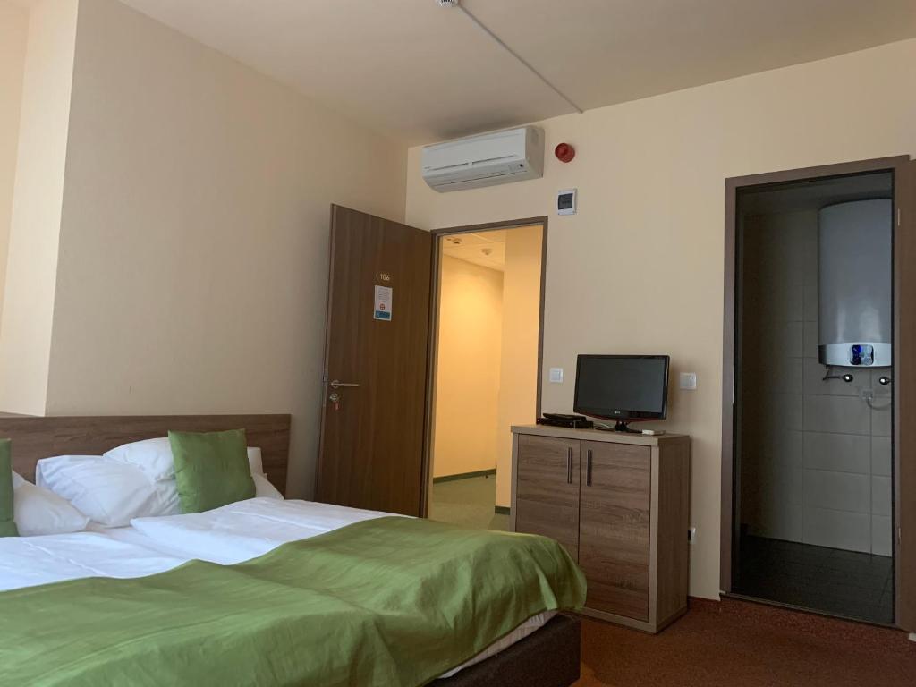 Centrooms Eger - Resim 16