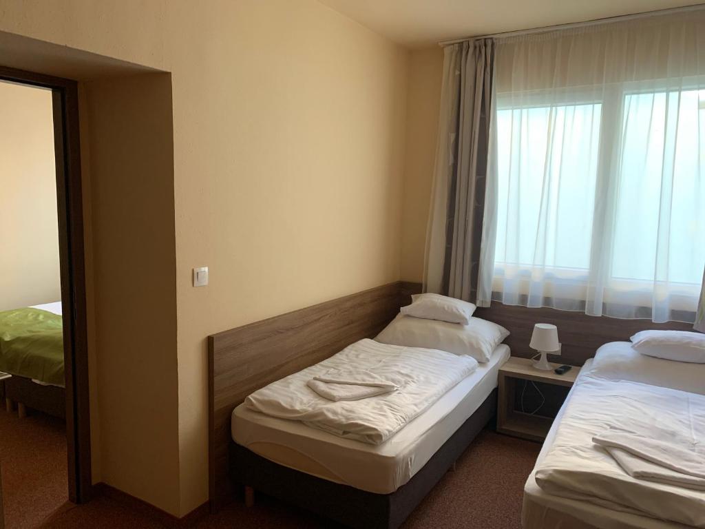 Centrooms Eger - Resim 31