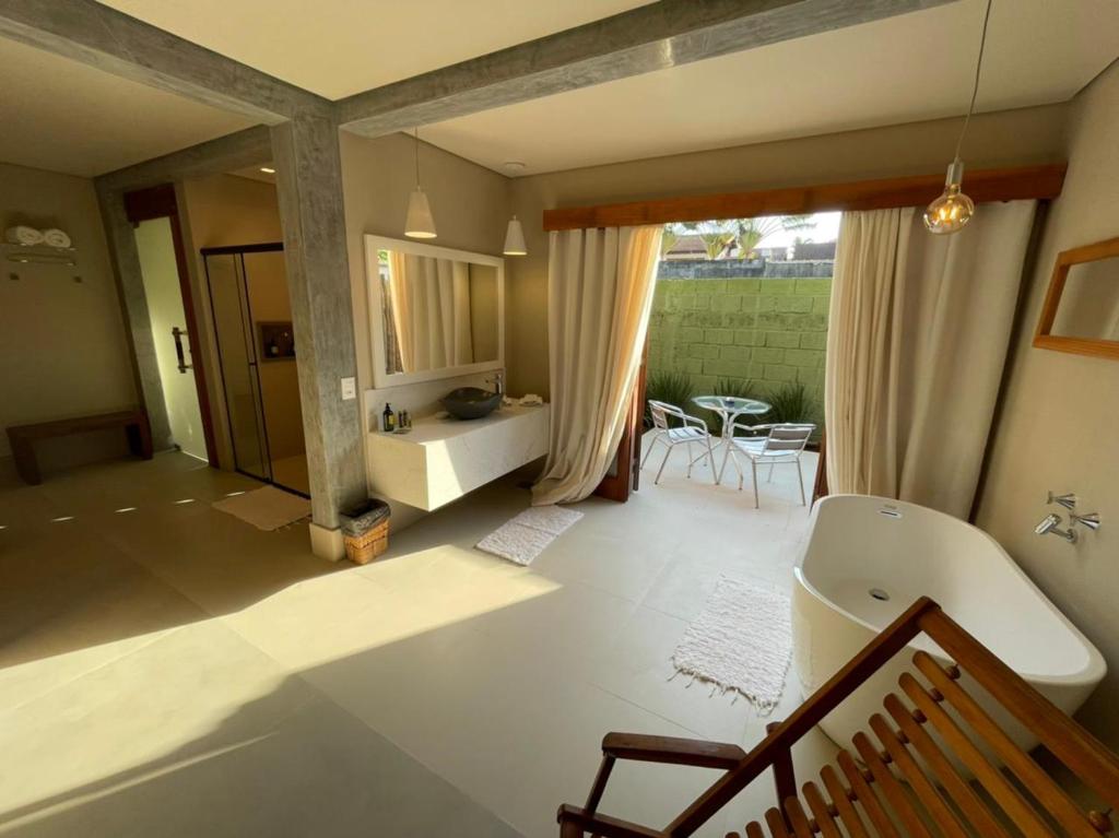 Cama ou camas em um quarto em Hiu Hotel