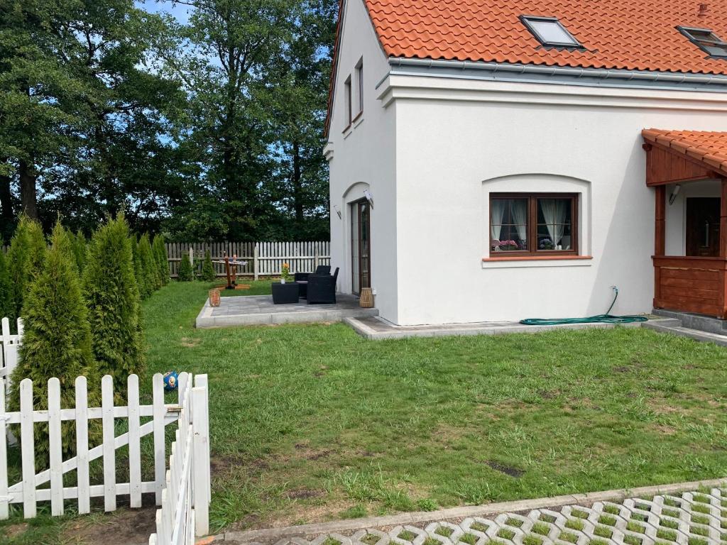 Vonkajšia záhrada v ubytovaní Słoneczne Wrota