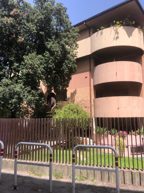 Budova, v ktorej sa apartmán nachádza