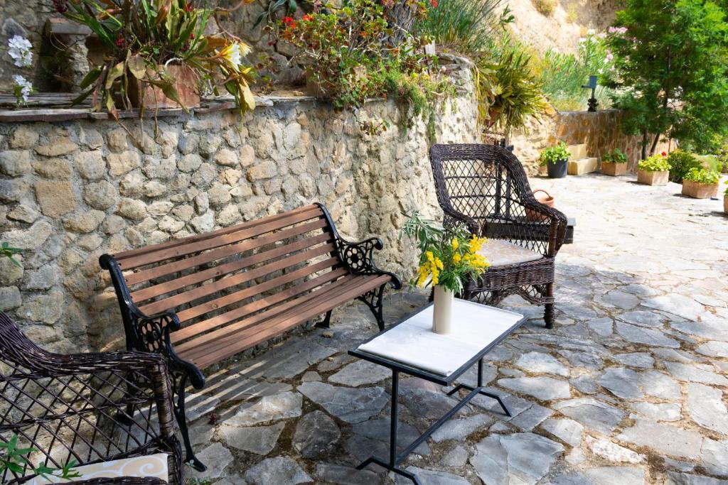Vonkajšia záhrada v ubytovaní Casa Rural La Pedra