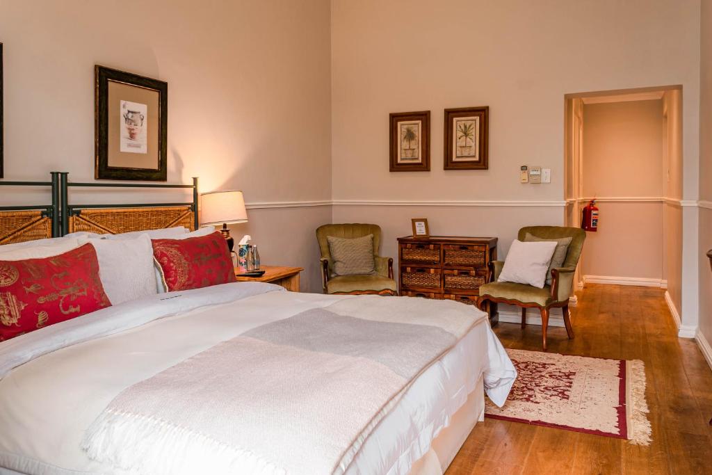 Letto o letti in una camera di Van der Stel Manor