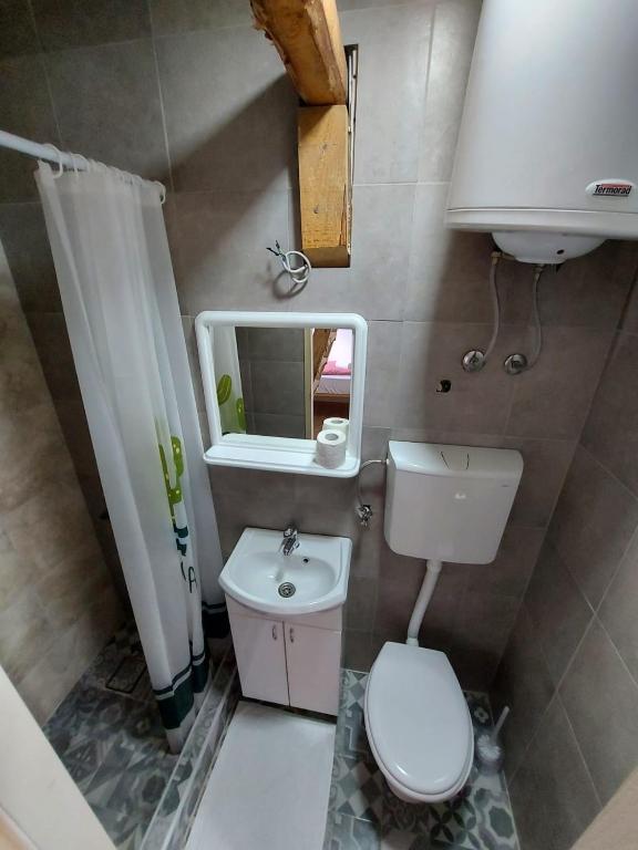 Koupelna v ubytování Konak Dobri Potok
