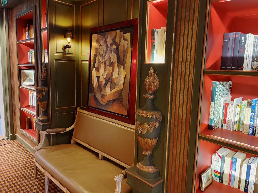 Hôtel du Vieux Marais - Resim 11