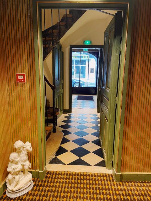 Hôtel du Vieux Marais - Resim 10