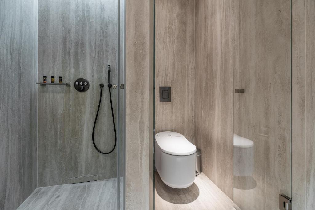 Koupelna v ubytování Hellenic Vibes Smart Hotel