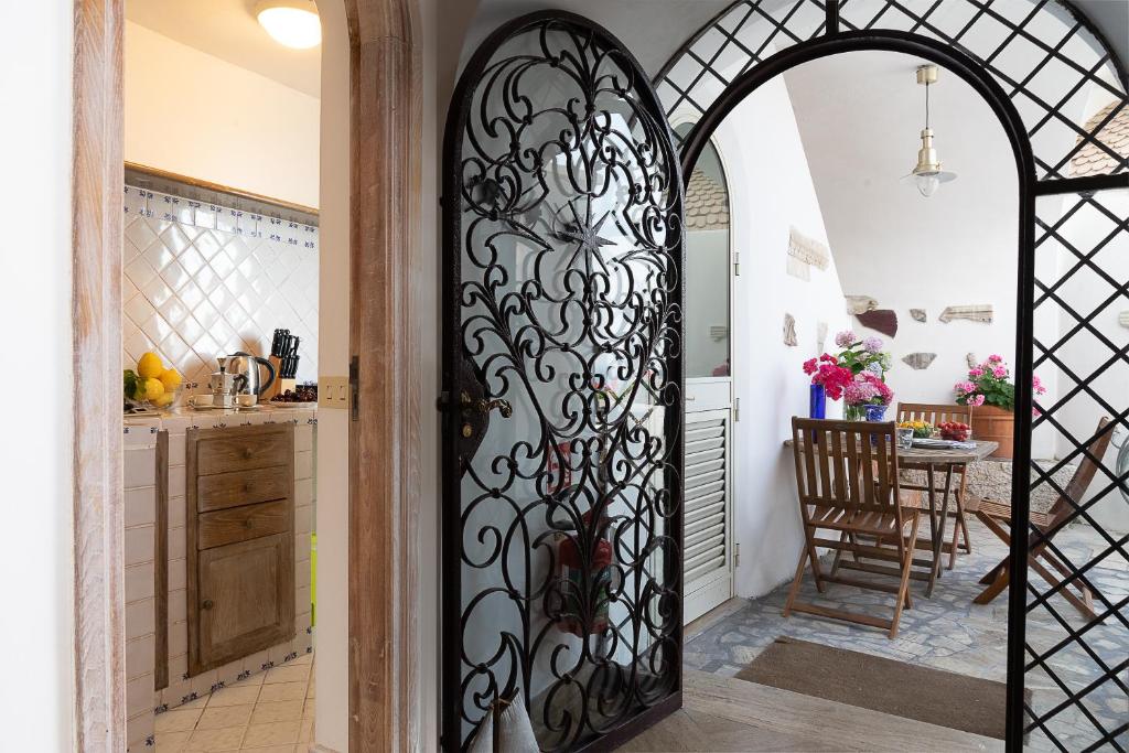 Villa Castello Apartments - 6