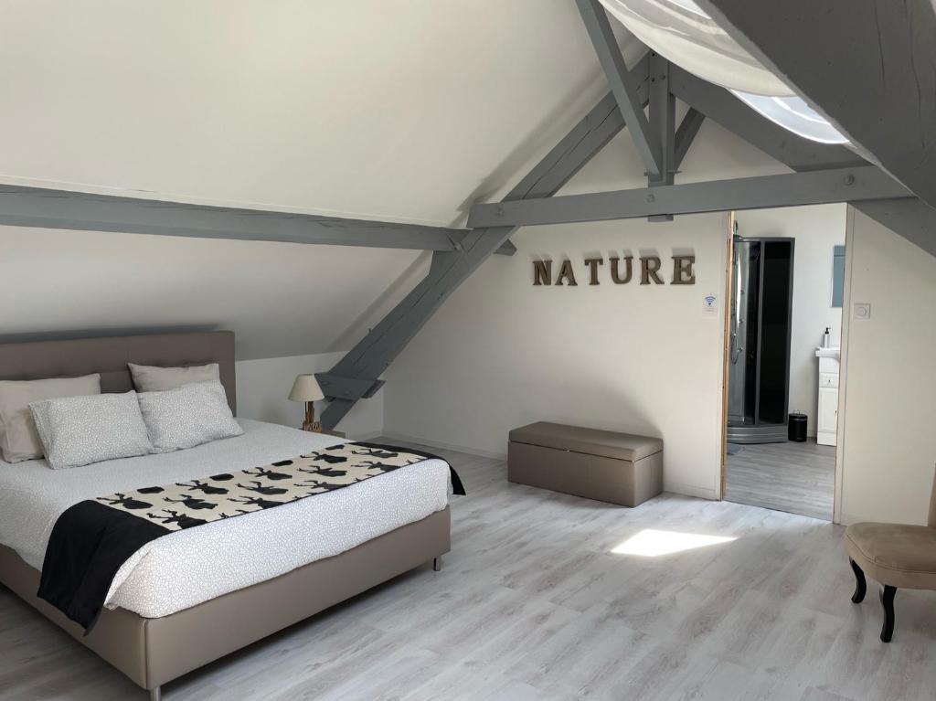Chambre d'Hotes La Chaiserie - Superior Queen Room
