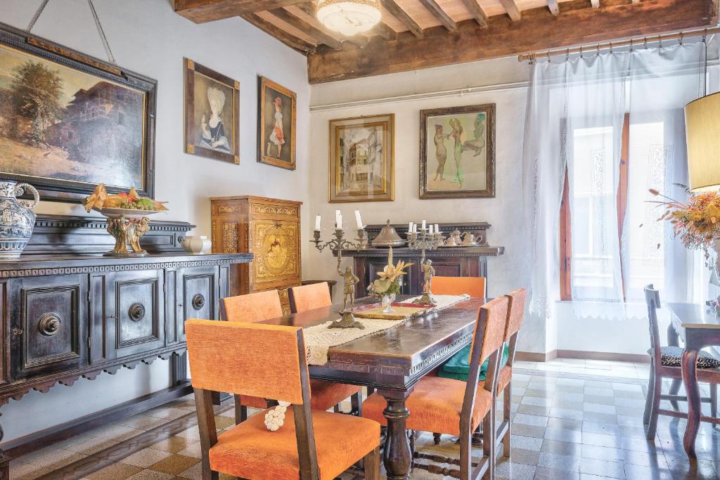 Posedenie v ubytovaní Palazzo Nardelli