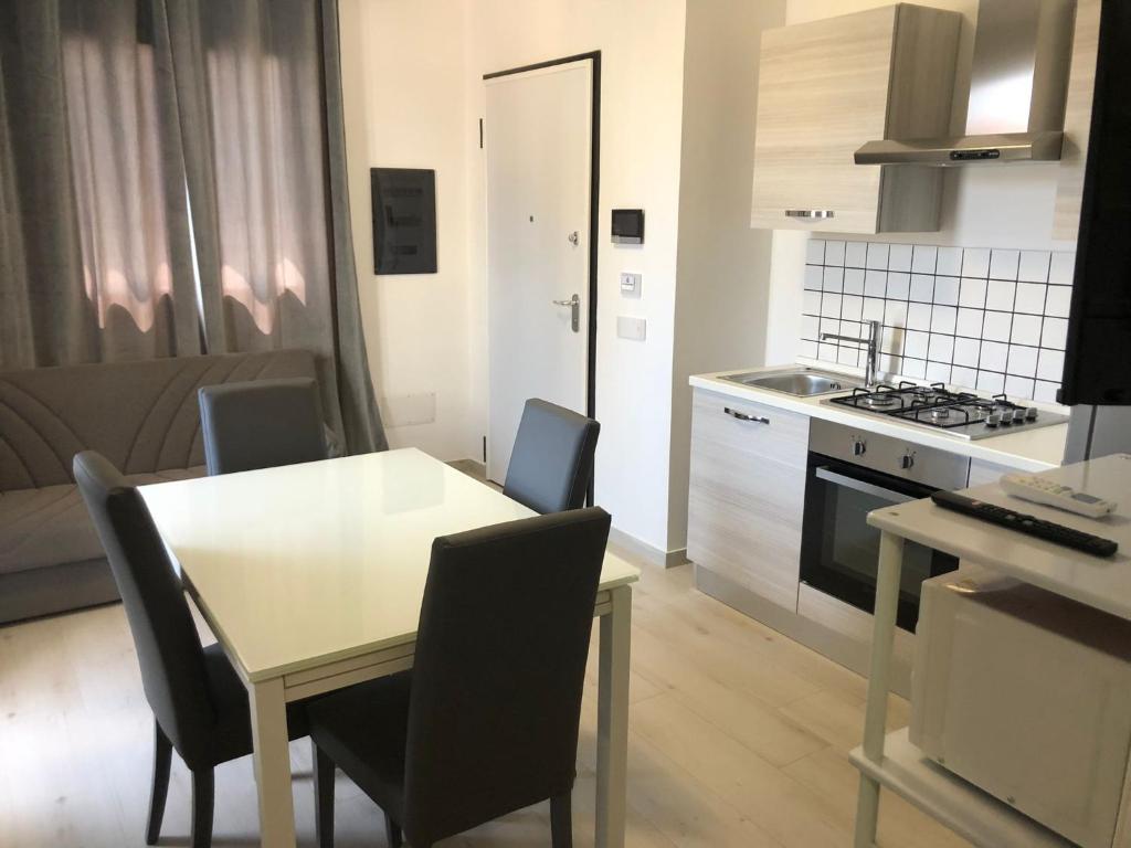 Kuchyň nebo kuchyňský kout v ubytování Skyandsand Alghero