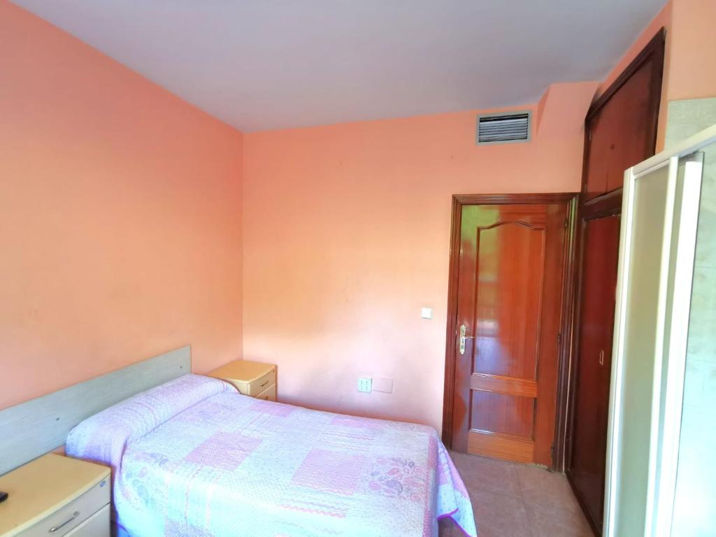 Casa de Huespedes La Asturiana, Madrid – Precios 2023 ...