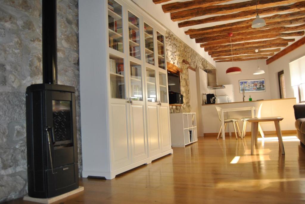 Kuchyň nebo kuchyňský kout v ubytování Casa Zologorri