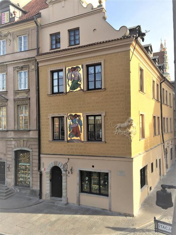 Budova, kde se aparthotel nachází