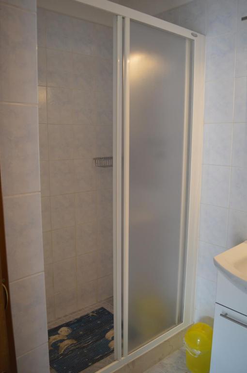 Łazienka w obiekcie Rooms & Apartments Kvasić